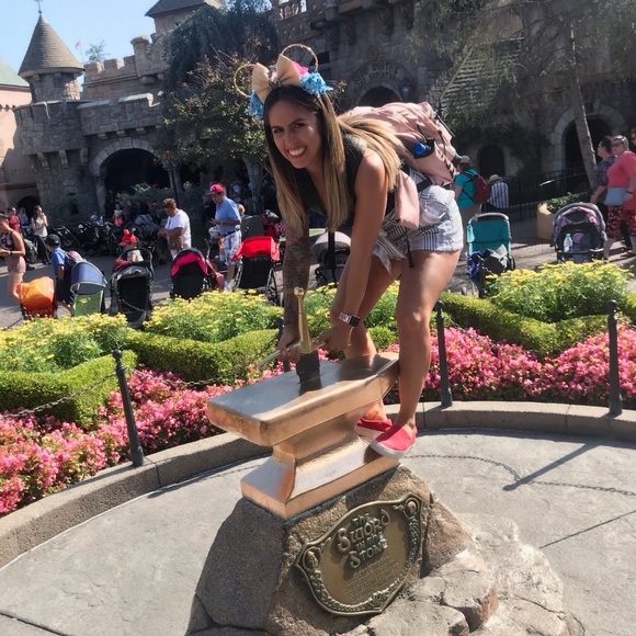 Meet your Posher, Marie - Picture 2 of 7